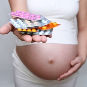 Медикаменти на ранніх термінах вагітності